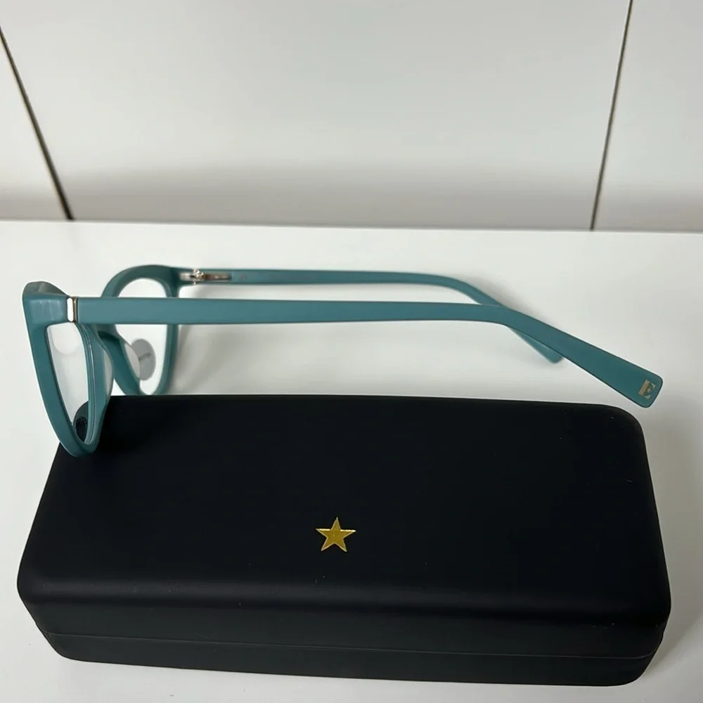 NWT Elton Schoolgirl Fashion Glasses